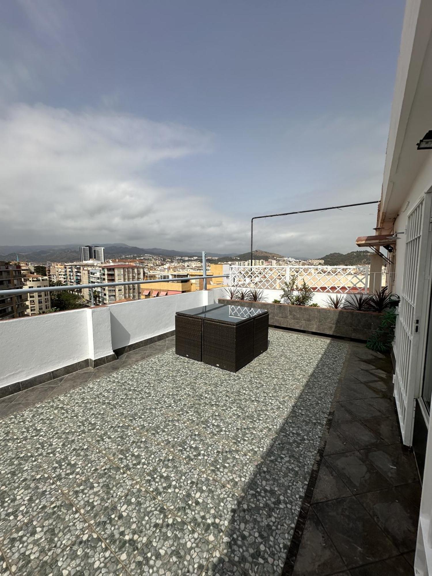 Apartmán Atico Plaza Bailen Malaga Centro Exteriér fotografie